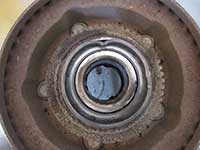 inner wheel seal removal